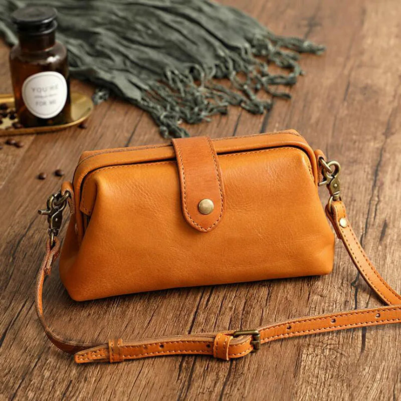 CHARLOTTE – Borsa a Spalla Premium dall'Eleganza Sobria