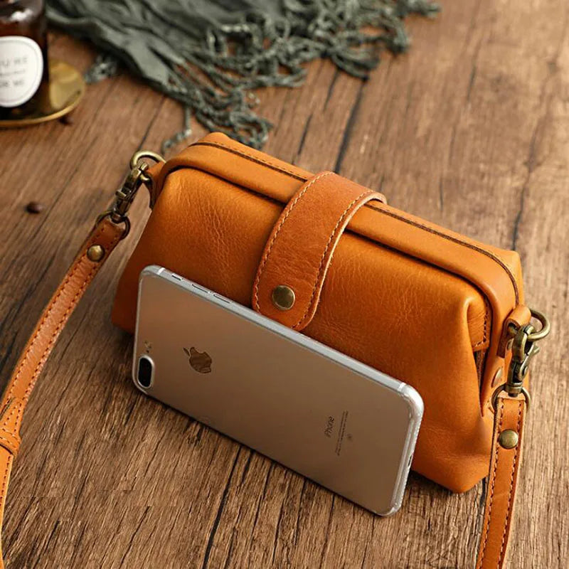 CHARLOTTE – Borsa a Spalla Premium dall'Eleganza Sobria