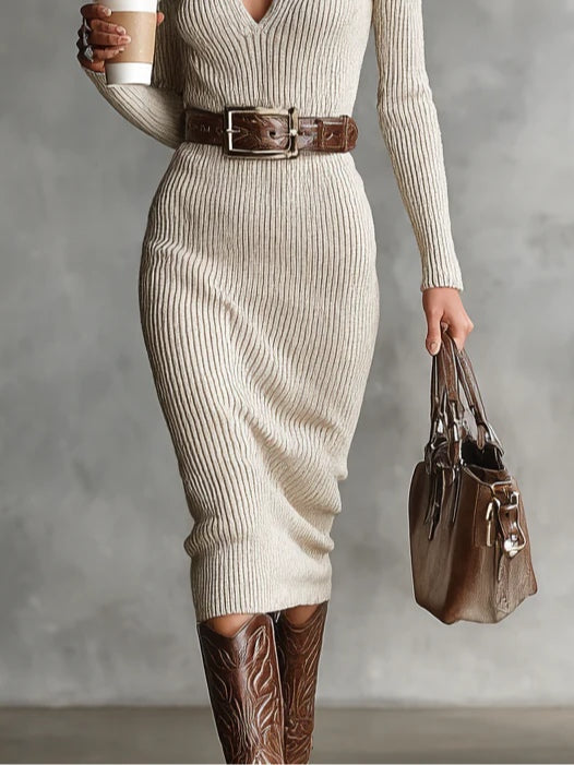 Clara | Vestido con cuello medio alto